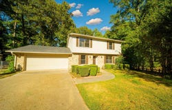1910 Ridgewood Dr, El Dorado, AR 71730