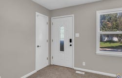 2225 SE 36th ST, Topeka, KS 66605
