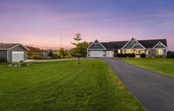 8182 Waterset Circle, Mound, MN 55364