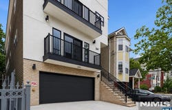 369 6th Avenue, Newark, NJ 07107