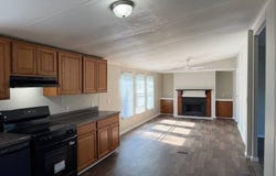 648 Reagan Valley Rd, Tellico Plains, TN 37385