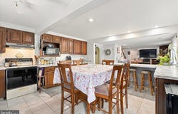 43 GREENE Road, WARMINSTER, PA 18974