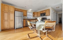 4 Alpine Ct, Gloucester, MA 01930