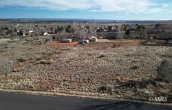 673 W Willow Dr, Kanab, UT 84741