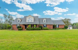2002 Apache Trail, Broxton, GA 31520