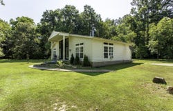 218 River Road, Hardy, AR 72542