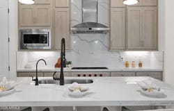 2282 E TOMAHAWK Drive, Gilbert, AZ 85298
