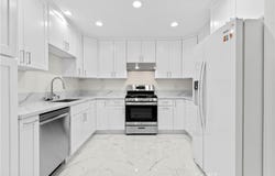 8832 Odessa Ave, North Hills, CA 91343