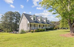 3906 Laurens Lane, Snellville, GA 30039