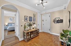 219 Bronx River Road, Yonkers, NY 10704