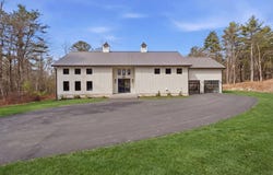 41 Myrtle St, Norfolk, MA 02056