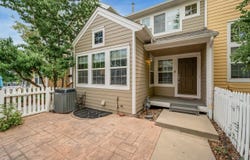 905 Snowberry St, Longmont, CO 80503