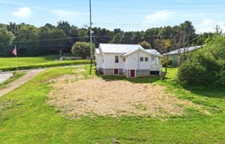 415 Island Ford Rd, Jacksboro, TN 37757