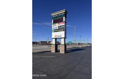 5898 N Main Road, Joplin, MO 64801