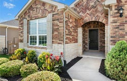 300 Hanging Star Ln, Georgetown, TX 78633