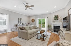 121 PUMPKIN PATCH Lane, HOCKESSIN, DE 19707