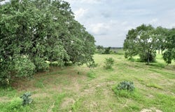1873 Bronder rd, Pleasanton, TX 78064