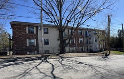 10 Hemans Street, Worcester, MA 01605