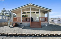 645 S EASY St, RockawayBeach, OR 97136