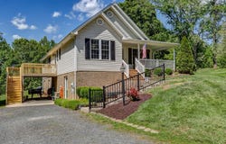 433 Stratford Road, Concord, VA 24538