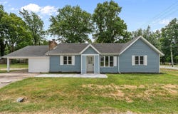 205 S Pine Street, Billings, MO 65610