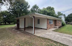 502 SE Gibson St, Hoxie, AR 72433