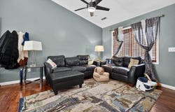 1401 STUART ST, STAUNTON, VA 24401