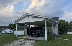 607 Lafayette Avenue, Oolitic, IN 47451
