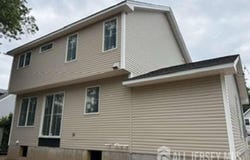 86 Essex Avenue, Metuchen, NJ 08840