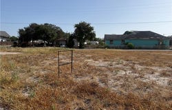 1614 S Reynolds Street lot: S, Alice, TX 78332