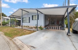 8801 Barcin Circle, Riverview, FL 33578