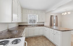 612 Central Avenue E, Clarion, IA 50525