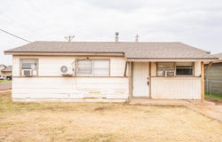 824 Vanda Avenue, Lubbock, TX 79403