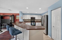 4582 LIMERICK Drive, TAMPA, FL 33610