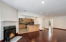 41 E View Court, Jericho, NY 11753