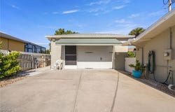 5128 York Court, Cape Coral, FL 33904