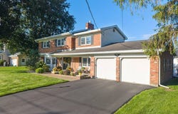 1004 Tomahawk Trail, Glenville, NY 12302