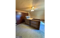41B LOWRYS LN, BRYN MAWR, PA 19010