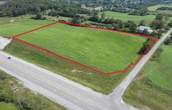 Cross Valley Rd, LaFollette, TN 37766