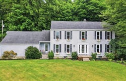 1317 Wigton Rd, Lucas, OH 44843