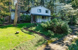 2040 DOGWOOD Dr, Eugene, OR 97405