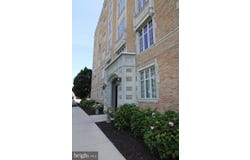 1525 N FRONT Street, HARRISBURG, PA 17102