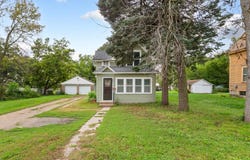 917 Bridge Avenue, Albert Lea, MN 56007