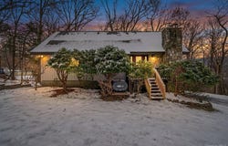 9 Kings Point Lane, Washingtonville, NY 10992