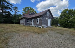 81 Dock Road, Alna, ME 04535