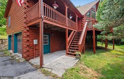 186 HIGH KNOB Road, FRONT ROYAL, VA 22630