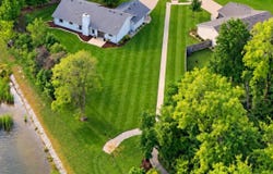 8415 Creekside Place, Fort Wayne, IN 46804-2701