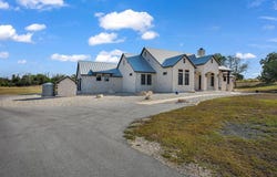 281 Inspiration Loop, Fredericksburg, TX 78624