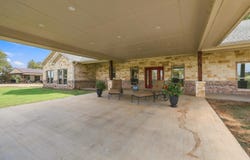 916 Cleve Cole Road, Denison, TX 75021