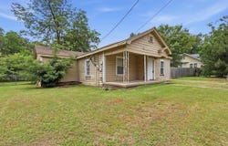 405 Rusk ST, Pittsburg, TX 75686